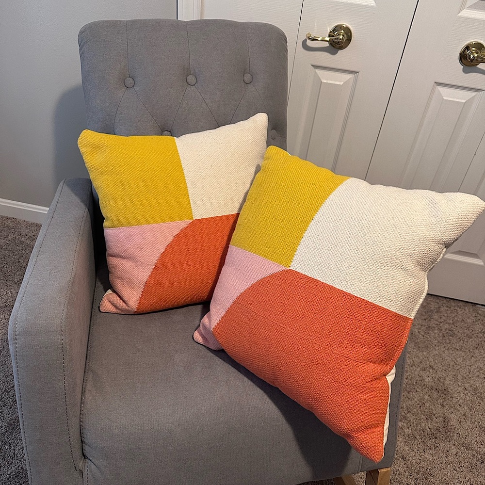 Target Threshold Decor Pillow (2)